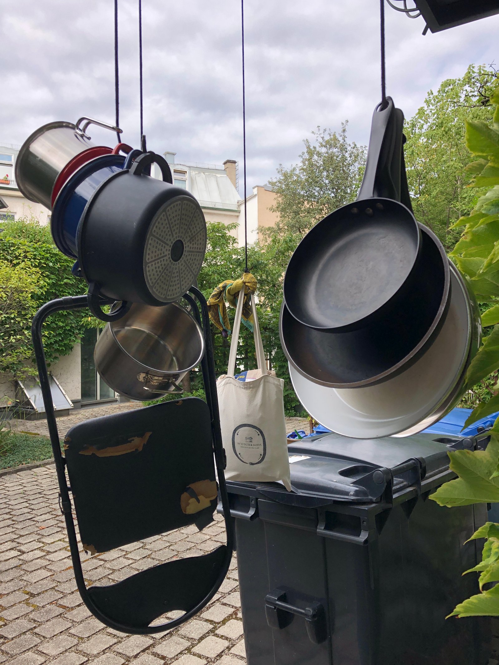 zum trocknen aufgehängt